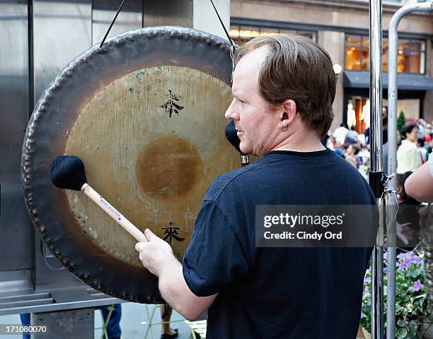 Man Ringing Gong 256 Ring The Gong Stock Photos, High-Res Pictures, and Images - Getty ...