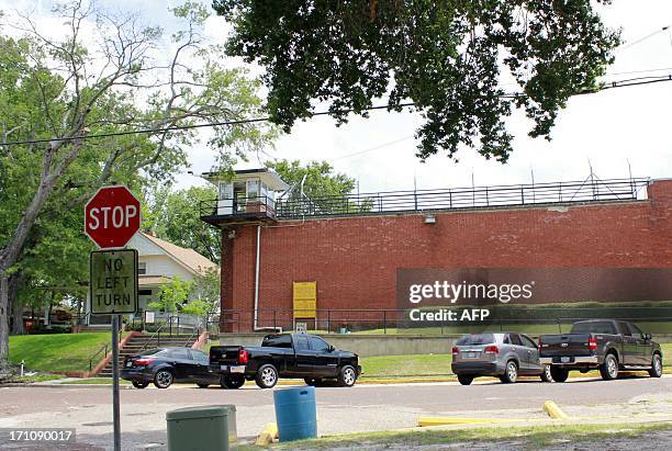 == With AFP Story by Chantel VALERY: US-JUSTICE-EXECUTION-500th == The annex where the death chamber is located is pictured on May 21, 2013 in...
