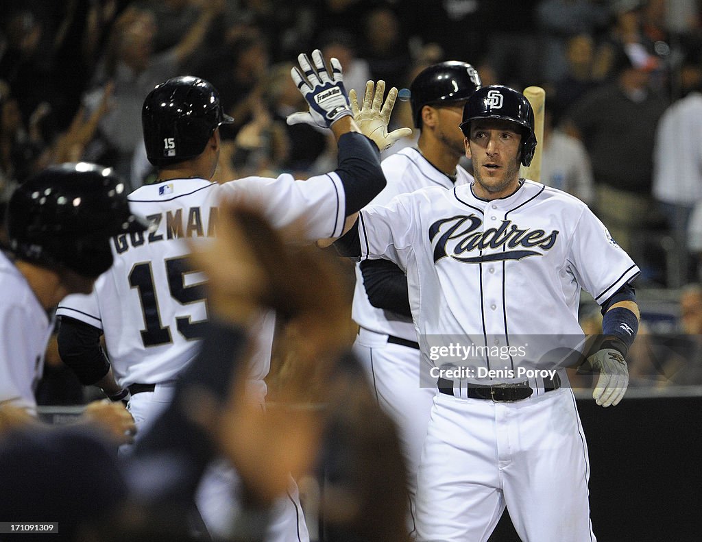 Los Angeles Dodgers v San Diego Padres