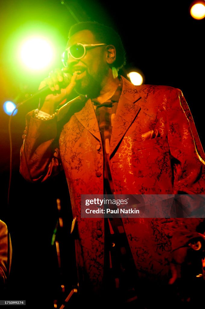 William Bell Native Rapper American soul singer William Bell and his perform at the Howlin' Wolf ...