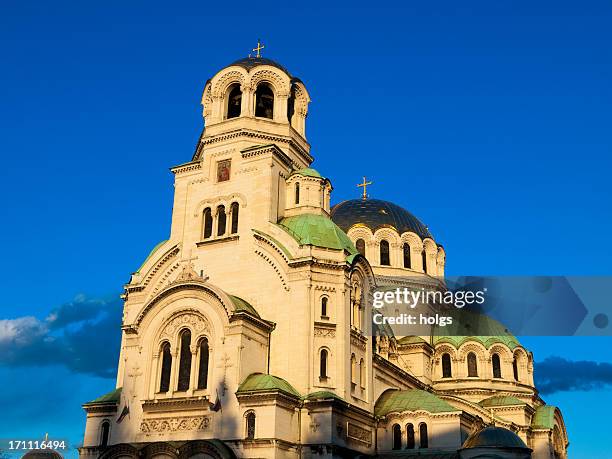 iglesia de san alejandro nevski - catedral de san alejandro nevski fotografías e imágenes de stock