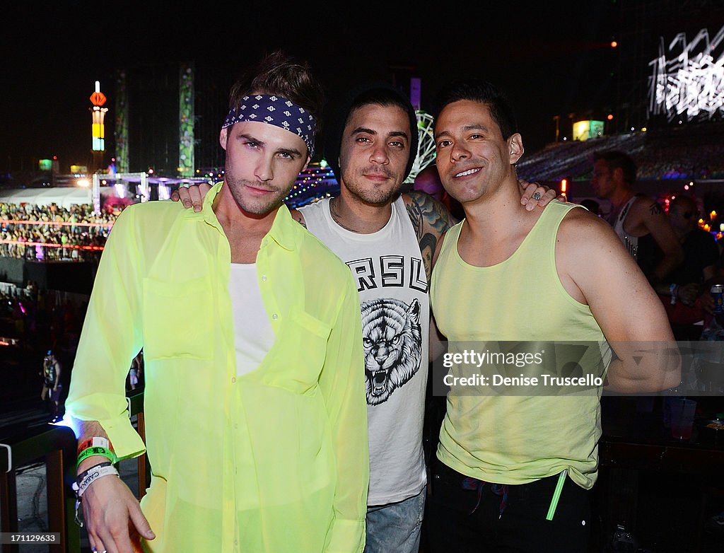 17th Annual Electric Daisy Carnival - Day 1