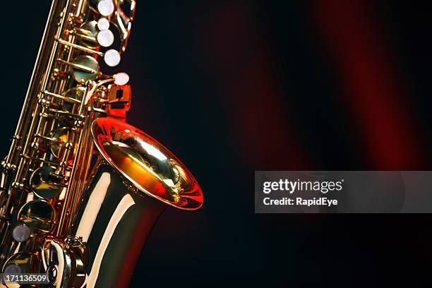 saxophone with copy space - jazz stockfoto's en -beelden