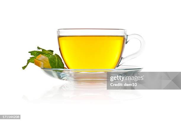 tasse grüner tee - green tea stock-fotos und bilder
