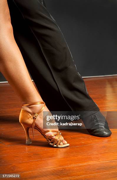 dancers feet - ballroom dancing feet stock pictures, royalty-free photos & images