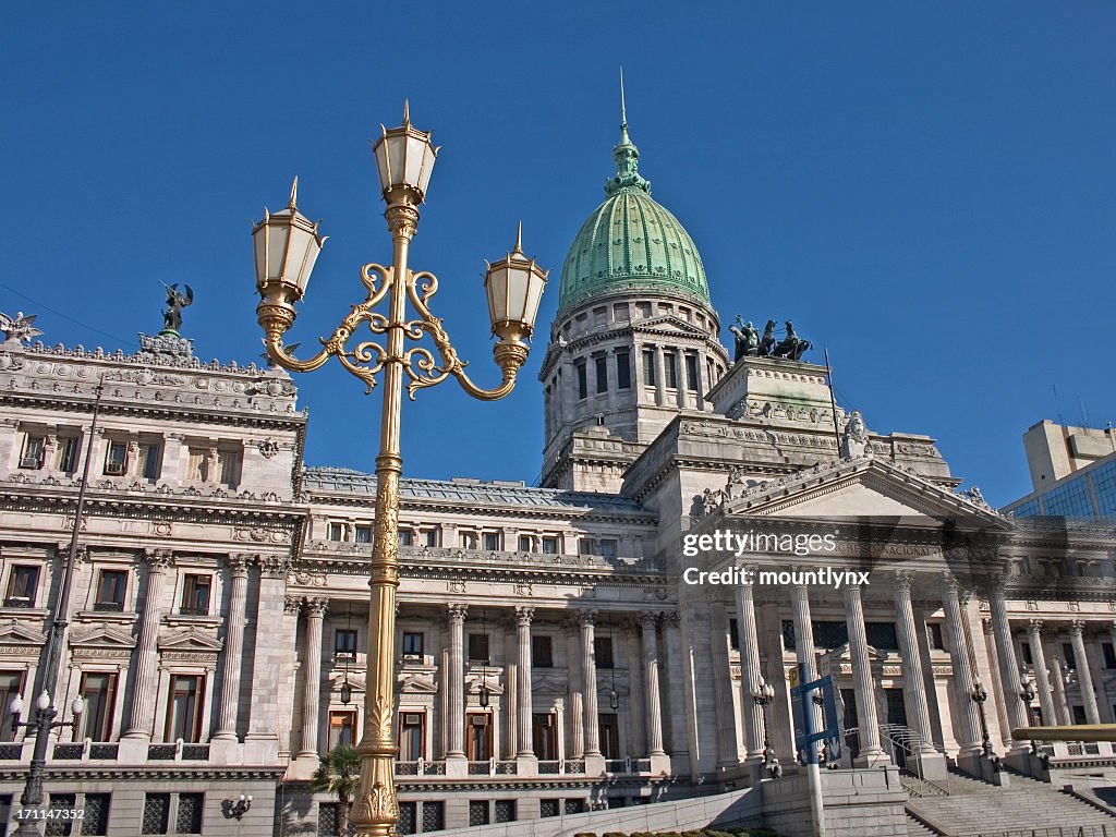 Bâtiment de style Colonial à Buenos Aires