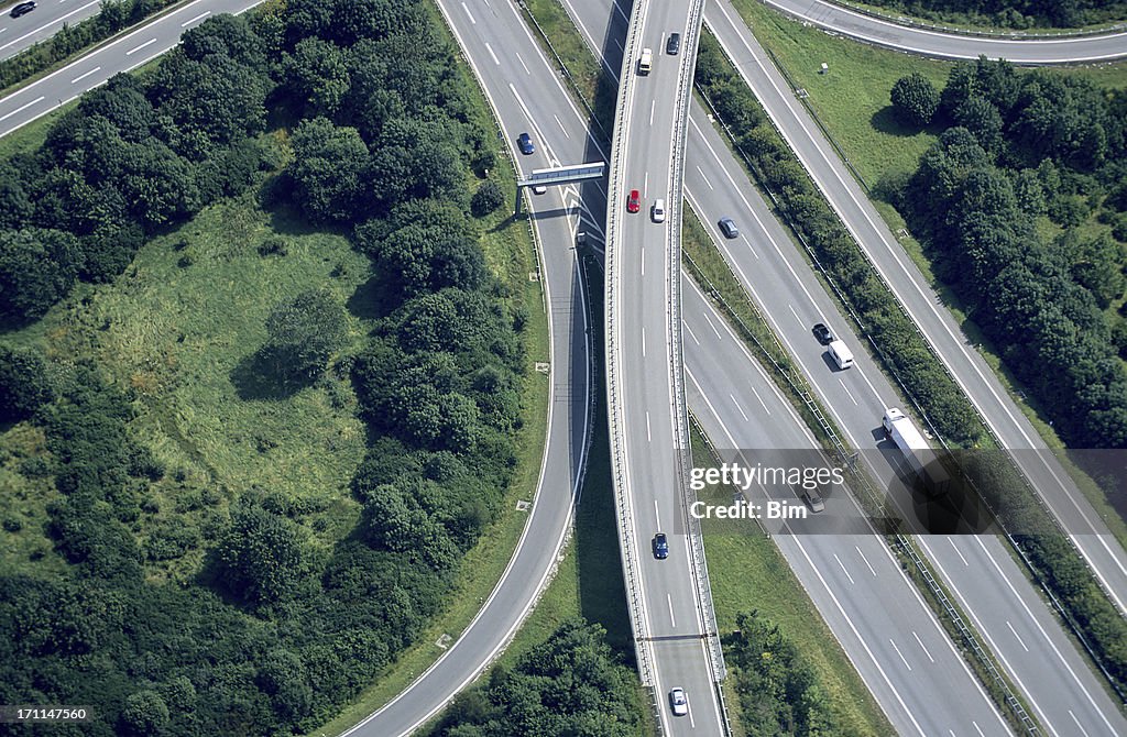 Luftbild von einer Highway Kreuzung