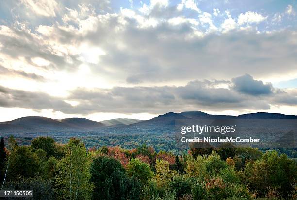 monteregie landscape near dawn - eastern townships quebec stock pictures, royalty-free photos & images