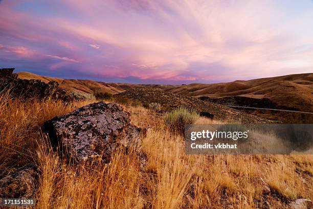 sommer sonnenuntergang - idaho stock-fotos und bilder