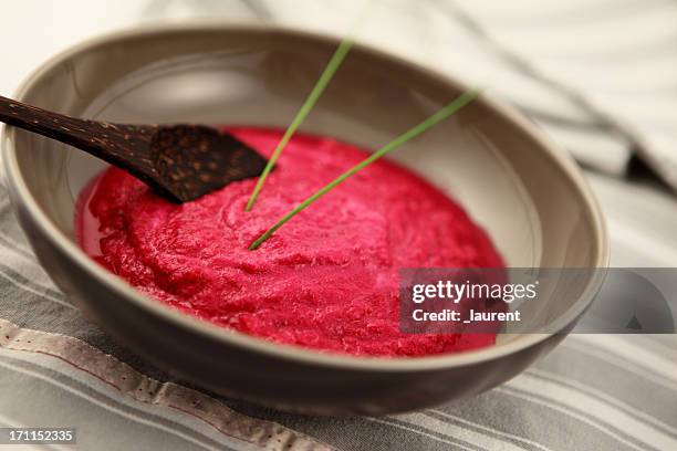 gazpacho of red beet - pureed 個照片及圖片檔