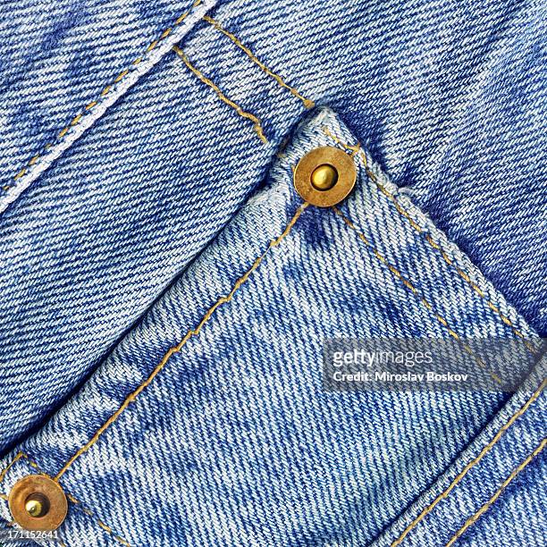 high resolution denim trousers side pockets detail - klinknagel stockfoto's en -beelden