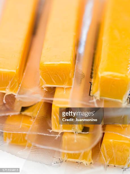 palitos de queijo cheddar - vara - fotografias e filmes do acervo