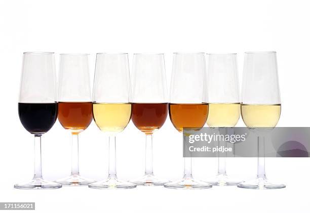 siete diferentes gafas de jerez - jerez fotografías e imágenes de stock