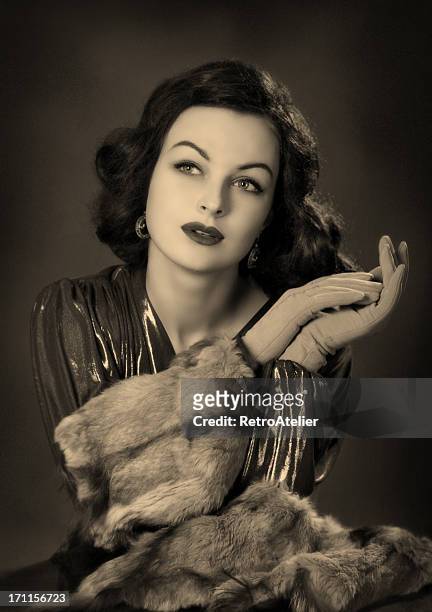 old hollywood.beauty de cine negro. - woman 1950 fotografías e imágenes de stock