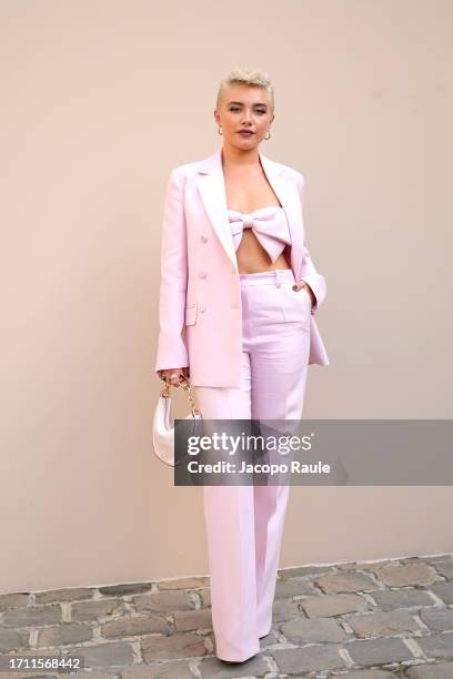 Florence Pugh attends the Valentino Womenswear Spring/Summer 2024 show as part of Paris Fashion Week on October 01, 2023 in Paris, France.