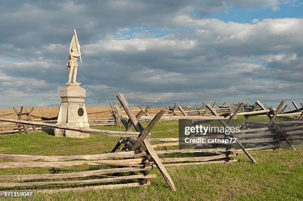 antietam national military park, bloody lane and sunken road - antietam national battlefield stockfoto's en -beelden