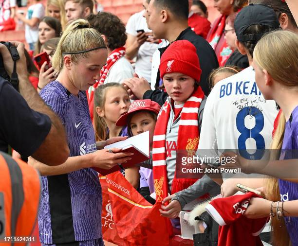 Missy Bo Kearns of Liverpool Women at the end of the Barclays Women's Super League match between Arsenal FC and Liverpool FC at Emirates Stadium on...