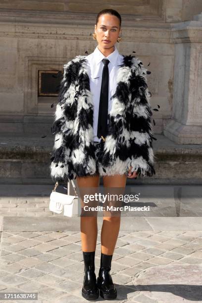 Sarah Lysander attends the Valentino Womenswear Spring/Summer 2024 show as part of Paris Fashion Week on October 01, 2023 in Paris, France.