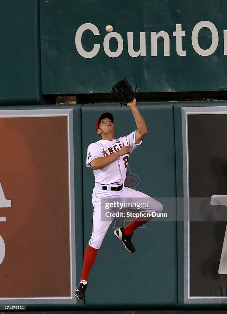 Pittsburgh Pirates v Los Angeles Angels of Anaheim