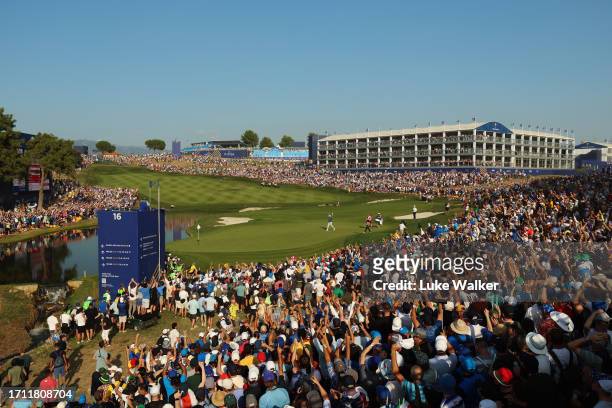 General view as Sepp Straka of Team Europe celebrates an eagle on the 16th green during the Sunday singles matches of the 2023 Ryder Cup at Marco...