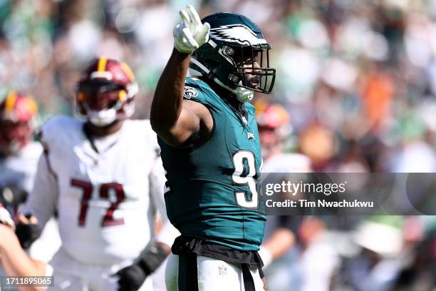 Josh Sweat of the Philadelphia Eagles celebrates a tackle against the Washington Commanders during the second quarter at Lincoln Financial Field on...