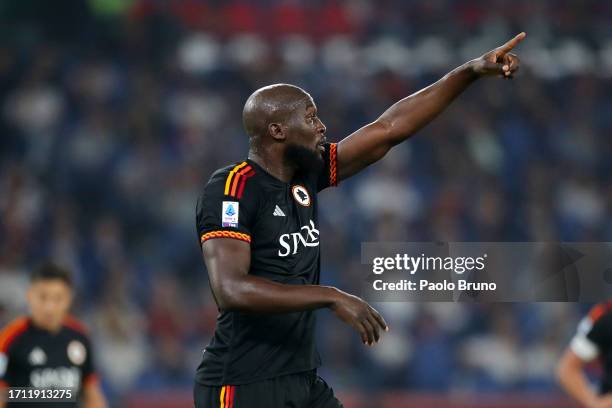 Romelu Lukaku of AS Roma gestures during the Serie A TIM match between AS Roma and Frosinone Calcio at Stadio Olimpico on October 01, 2023 in Rome,...