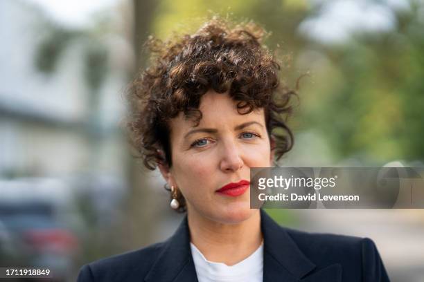 Annie Macmanus , known professionally as Annie Mac, is an Irish DJ, broadcaster and writer. She hosted a variety of shows on BBC Radio 1, including...