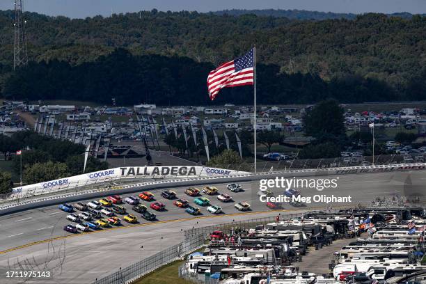 General view of racing during the NASCAR Cup Series YellaWood 500 at Talladega Superspeedway on October 01, 2023 in Talladega, Alabama.