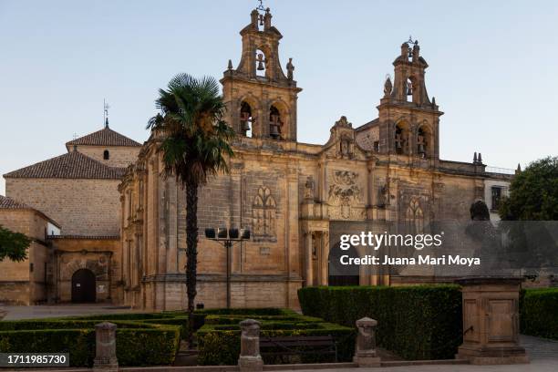 church of "santa maría la mayor de los reales alcázares ", in ubeda, a city declared a world heritage site by unesco. - jaén city stock pictures, royalty-free photos & images