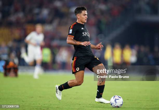 Paulo Dybala of AS Roma controls the ball during the Serie A TIM match between AS Roma and Frosinone Calcio at Stadio Olimpico on October 01, 2023 in...