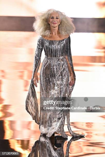 Dame Helen Mirren attends "Le Défilé L'Oréal Paris - Walk Your Worth" Show as part of Paris Fashion Week at the Eiffel Tower on October 01, 2023 in...