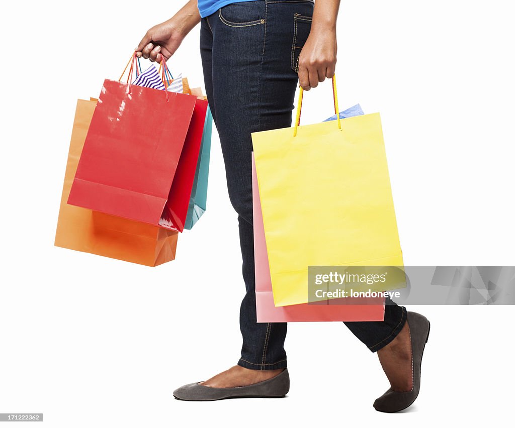 Mulher Andar com sacos de compras, isolado