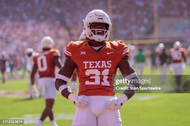 Texas Longhorns defensive end Billy Walton III interacts with the crowd prior to the game against the Oklahoma Sooners on October 7th, 2023 at Cotton...