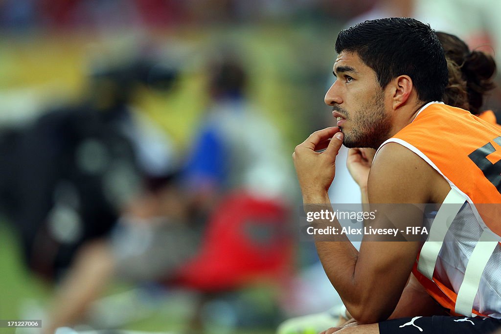 Uruguay v Tahiti: Group B - FIFA Confederations Cup Brazil 2013