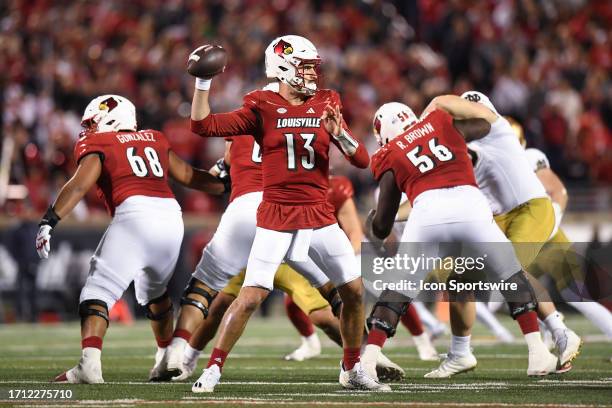 Louisville Cardinals Quarterback Jack Plummer passes during the college football game between the Notre Dame Fighting Irish and the Louisville...