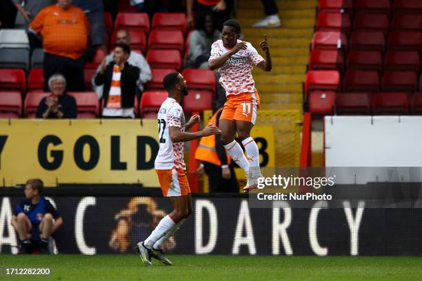 Karamoko Dembele of Blackpool celebrates his goal during the Sky Bet League 1 match between Charlton Athletic and Blackpool at The Valley, London on...