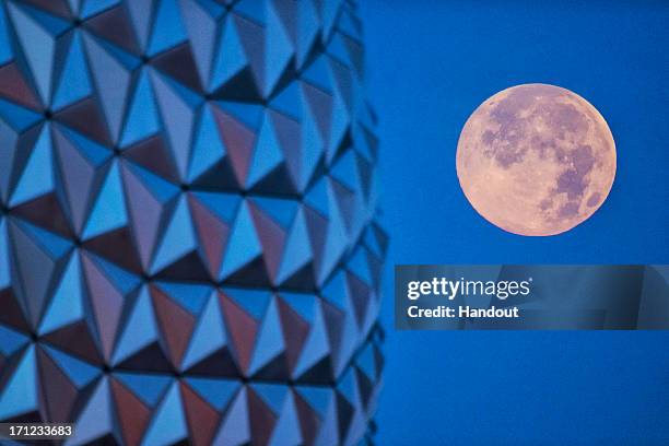 Epcot Centre Pattern The Epcot Center Photos and Premium High Res Pictures - Getty Images