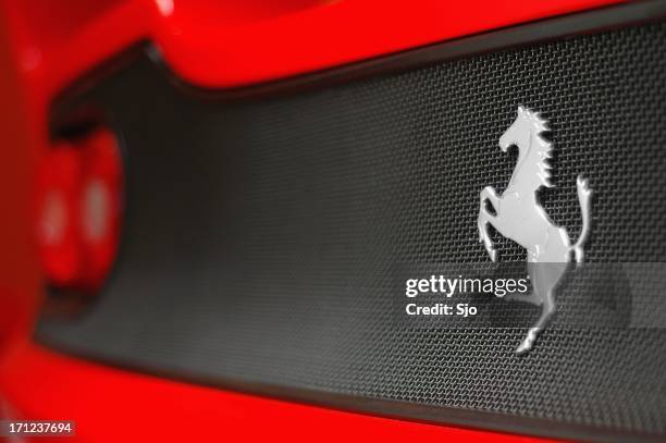 ferrari f50 - carro desportivo imagens e fotografias de stock