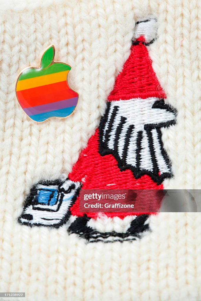 Classic Macintoch Santa Claus and apple pin