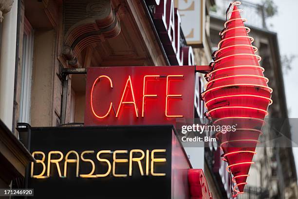 restaurant - commercial building people stockfoto's en -beelden