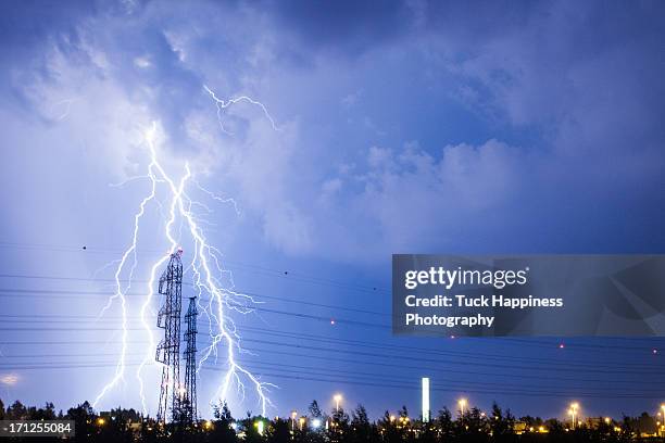 Lightning Reed Power Powerline Storm Photos and Premium High Res Pictures - Getty Images