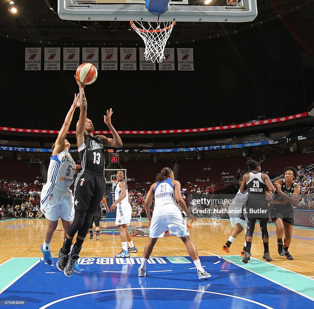 San Antonio Silver Stars v New York Liberty