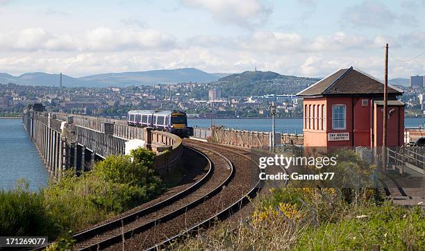 tay railway bridge at dundee, scotland - dundee scotland stock pictures, royalty-free photos & images