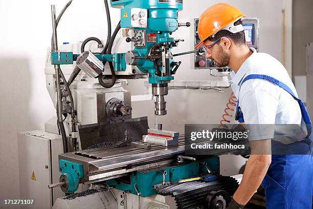 Machine Foreman 1,332 Molding Machine Stock Photos, High-Res Pictures, and Images ...