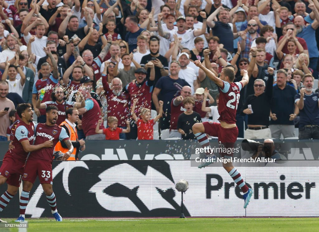 West Ham United v Newcastle United - Premier League