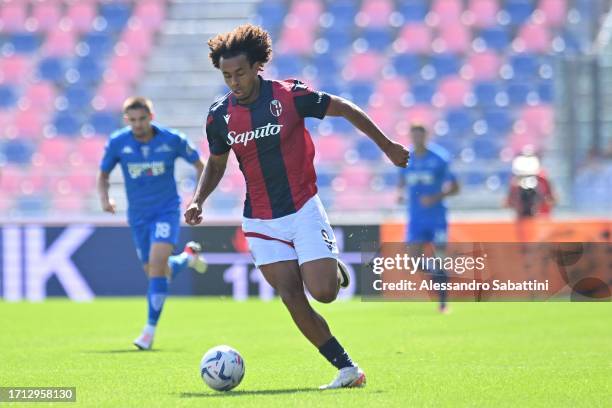 Joshua Zirkzee of Bologna FC in action during the Serie A TIM match between Bologna FC and Empoli FC at Stadio Renato Dall'Ara on October 01, 2023 in...