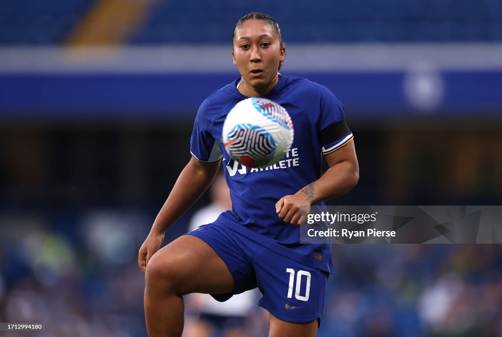 Chelsea FC v Tottenham Hotspur - Barclays Women´s Super League