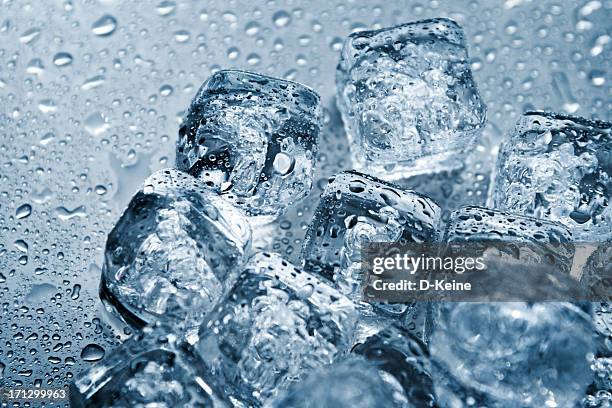 ice - eiswürfel stock-fotos und bilder