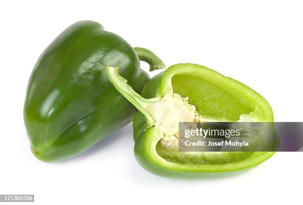 green bell pepper - bell pepper stock-fotos und bilder