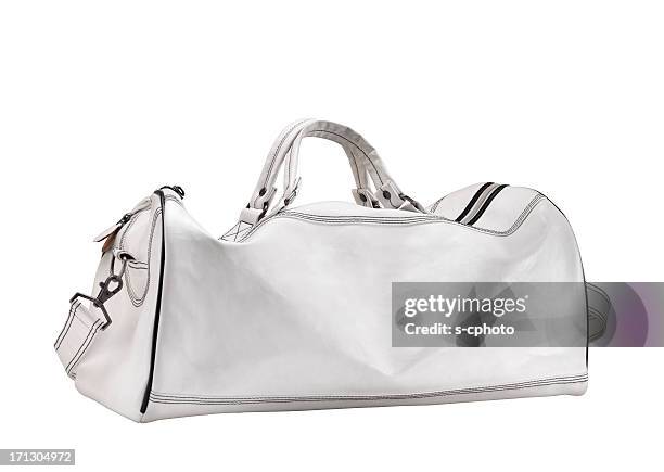 borsa sportiva clipping path (fare clic per ulteriori informazioni) - carrying sports bag foto e immagini stock